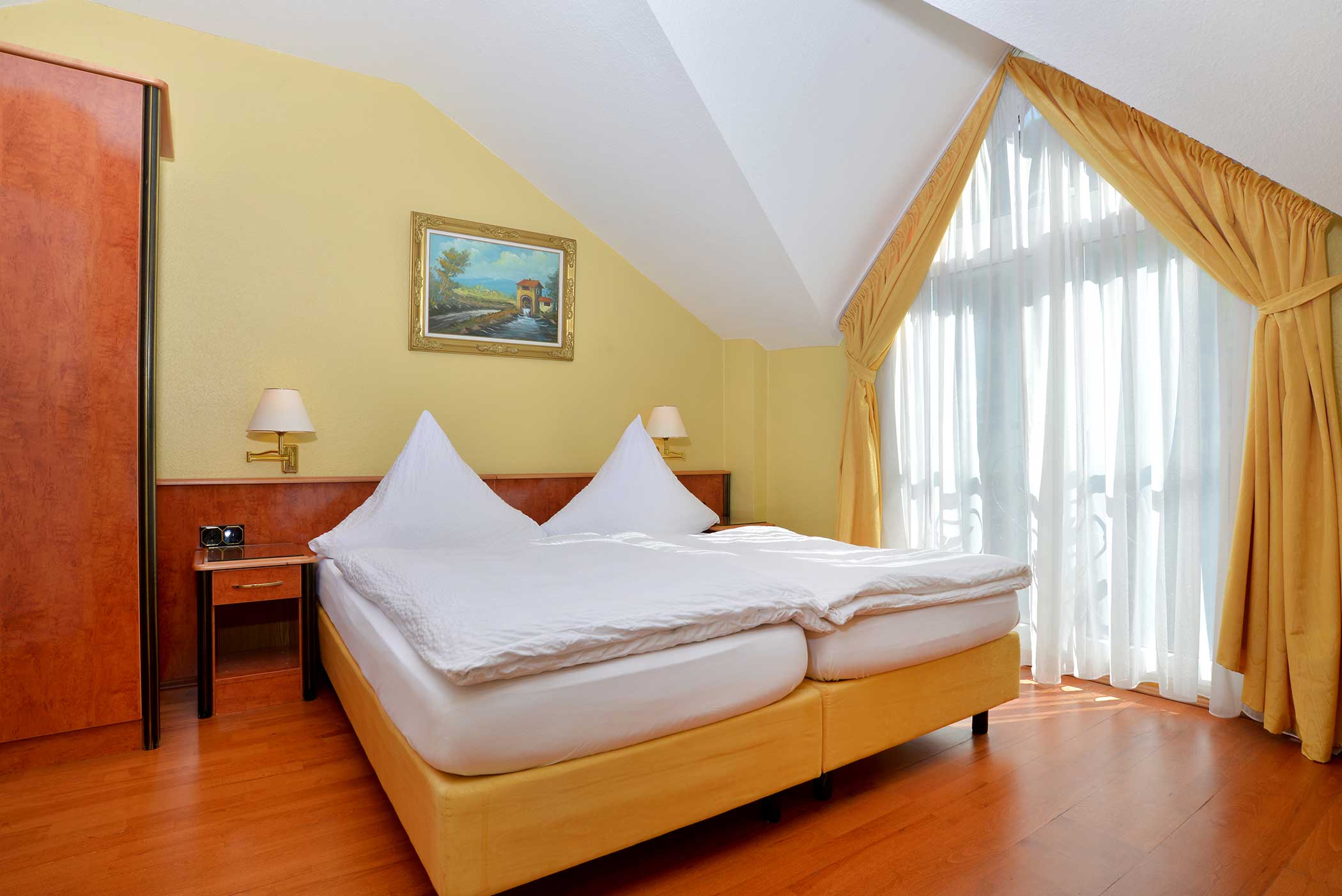 Doppelzimmer Komfort des Hotel Zehnthof in Cochem